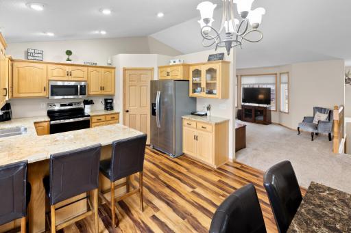 2102 Whitetail Run, Buffalo, MN 55313