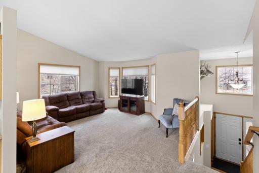 2102 Whitetail Run, Buffalo, MN 55313