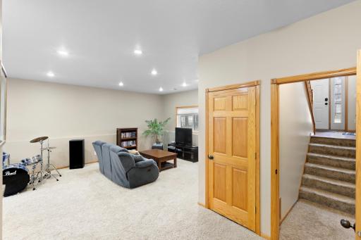 2102 Whitetail Run, Buffalo, MN 55313