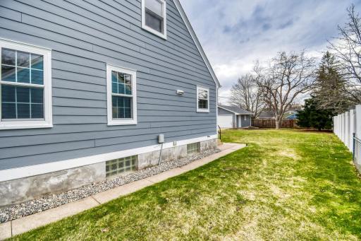 3105 Mondamin St - Web Quality - 032 - 24 Exterior Rear.jpg