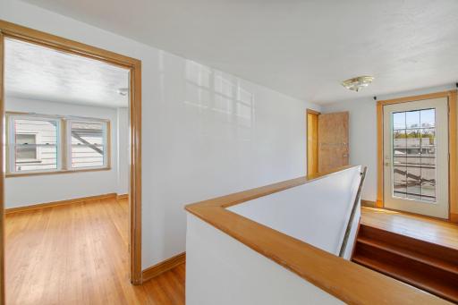 Upper level has 2 bedrooms and a full bathroom