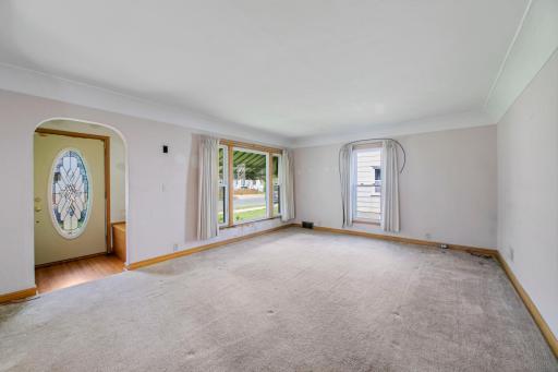 425 9th Avenue S, South Saint Paul, MN 55075