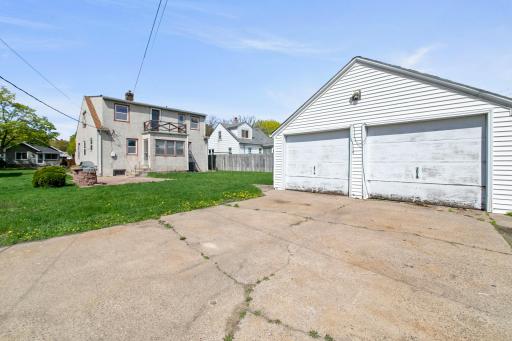 425 9th Avenue S, South Saint Paul, MN 55075