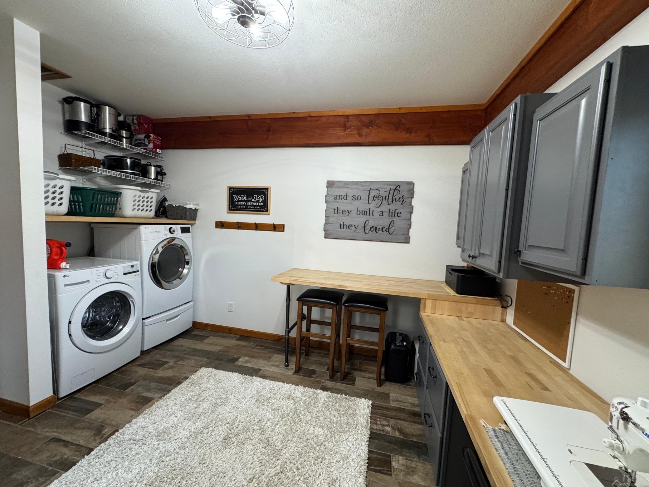 Main Floor Laundry 1.jpg