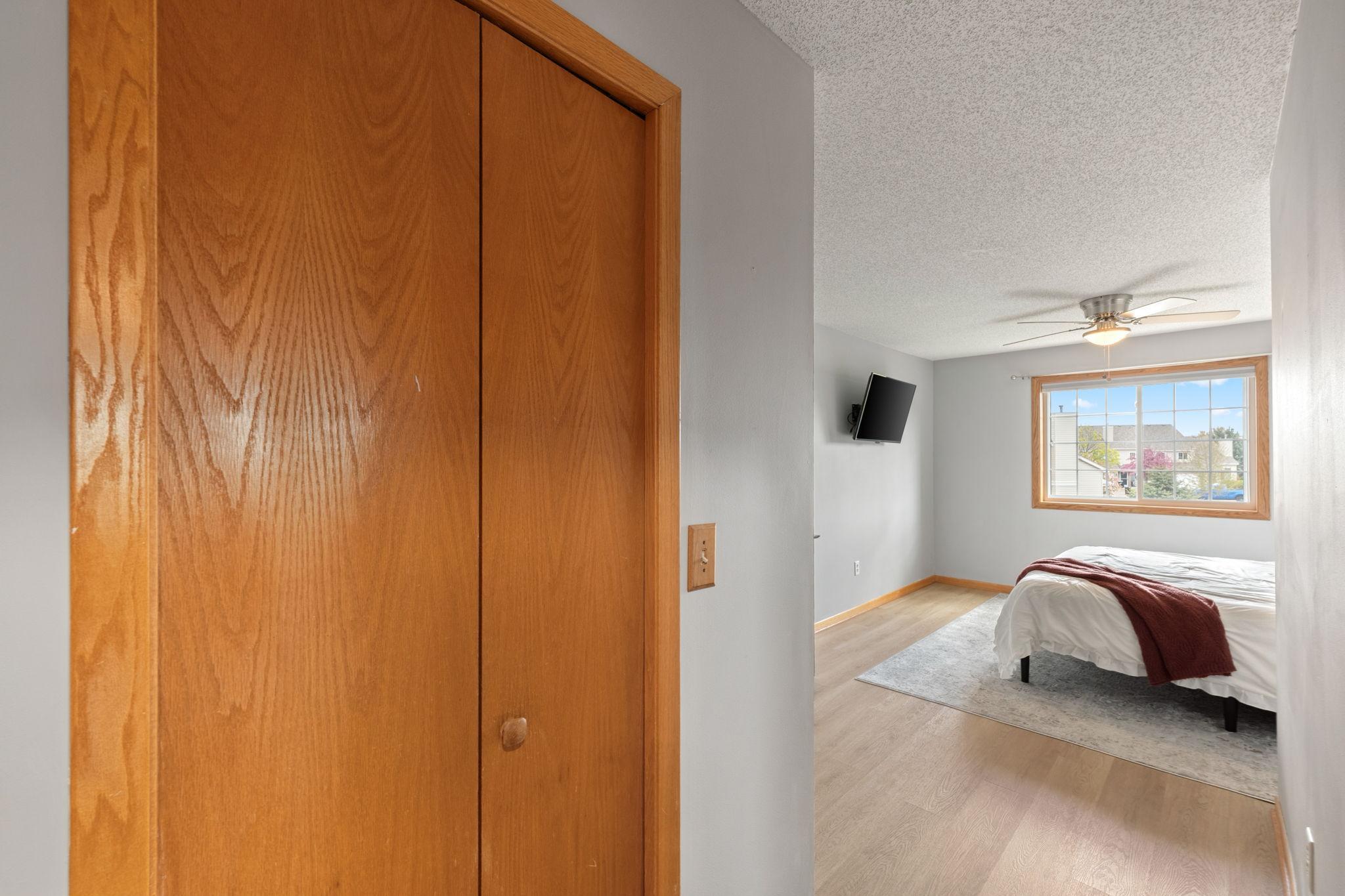 18-web-or-mls-13154-meadowood-curve-nw-6.jpg