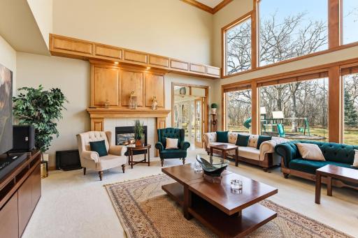 2 Bent Tree Lane, Saint Paul, MN 55127