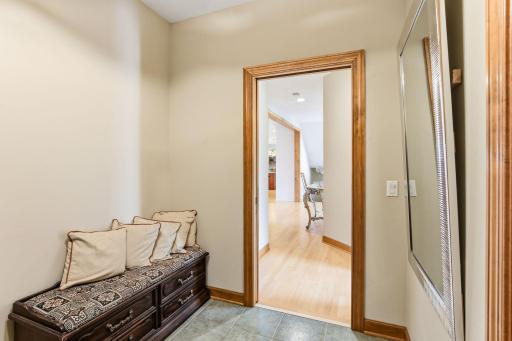 2 Bent Tree Lane, Saint Paul, MN 55127