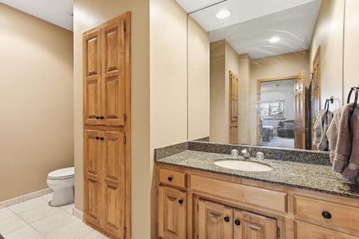 2 Bent Tree Lane, Saint Paul, MN 55127