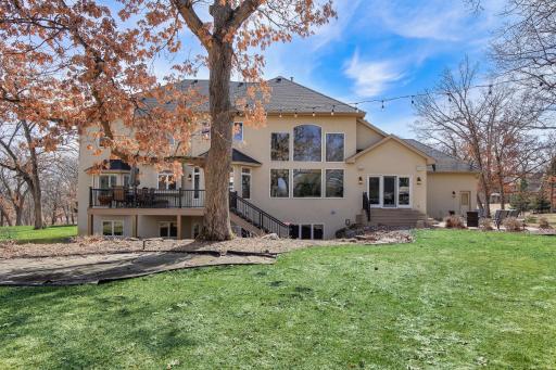 2 Bent Tree Lane, Saint Paul, MN 55127