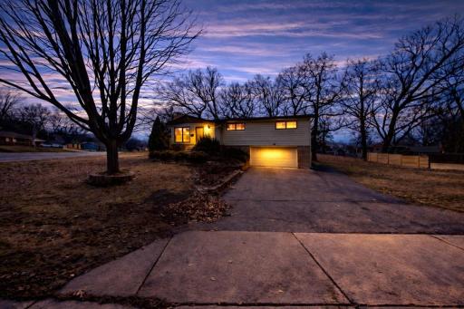 7901 Winsdale Street N, Golden Valley, MN 55427