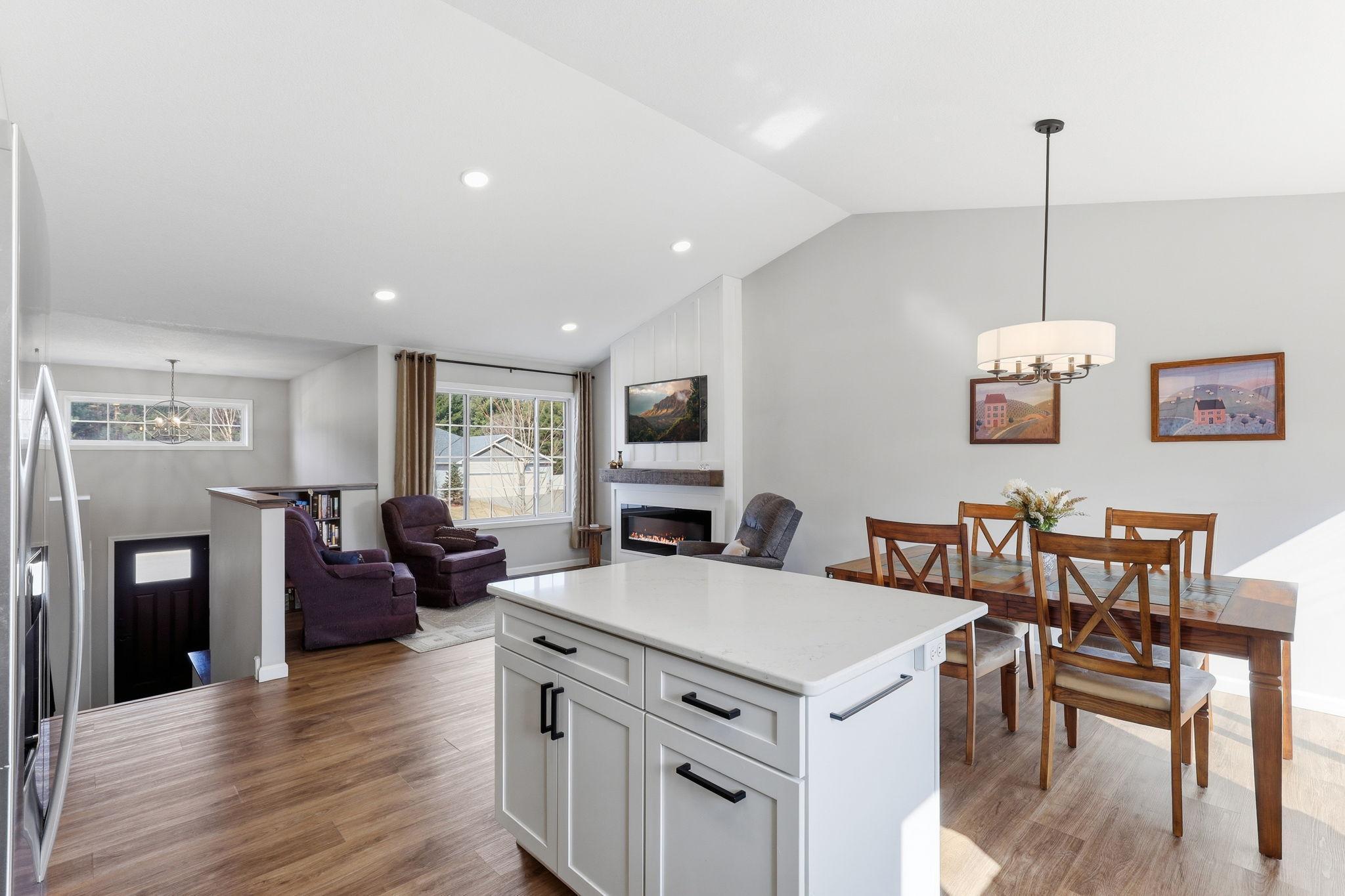 Spacious Main Level for Ease of Living and Entertianing!