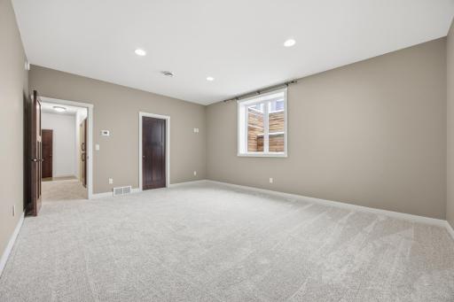 4734 6th Street W, West Fargo, ND 58078