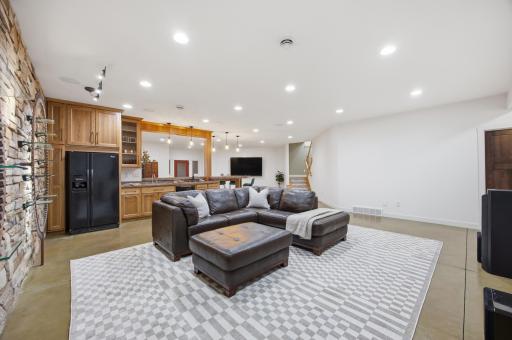 4734 6th Street W, West Fargo, ND 58078
