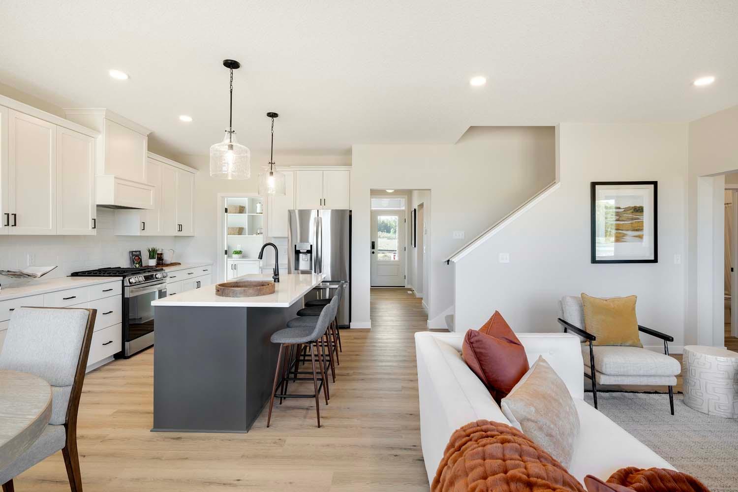 Photo taken from previous model with a similar floorplan. While similar, some options shown in the picture may not be included in this pricing. Please ask for a detailed list of included features for this listing.