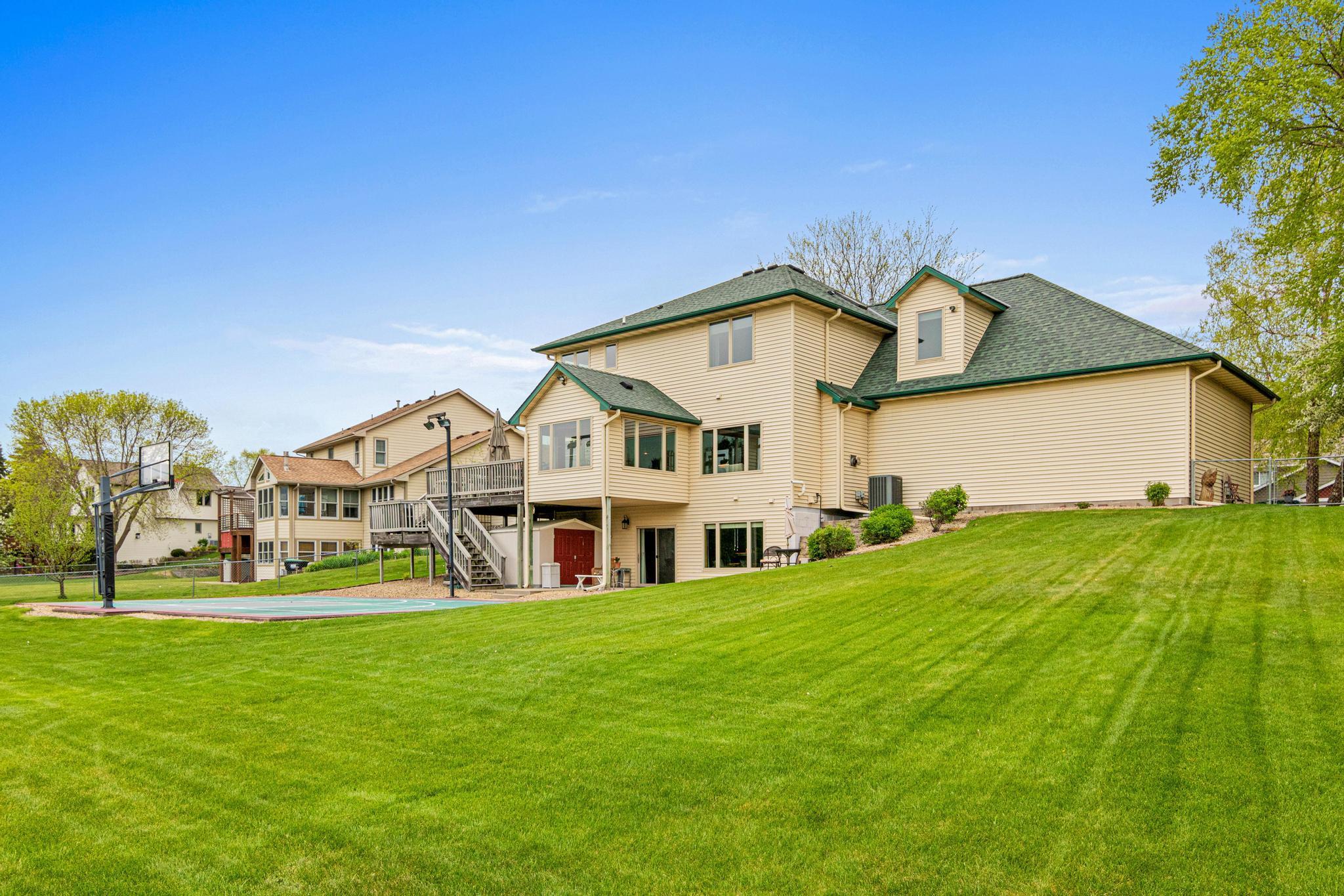 Rear view of the home.