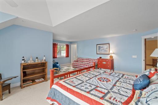 6851 N Shore Trail N, Forest Lake, MN 55025