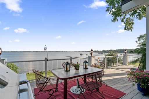 6851 N Shore Trail N, Forest Lake, MN 55025