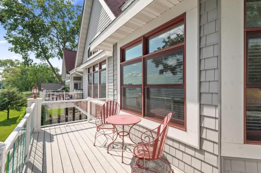 6851 N Shore Trail N, Forest Lake, MN 55025