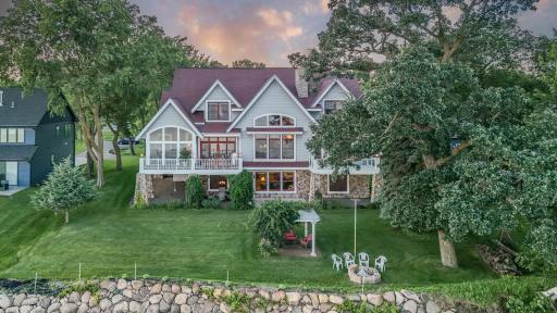 6851 N Shore Trail N, Forest Lake, MN 55025