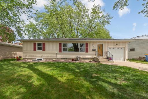 1443 Lincoln Avenue, Owatonna, MN 55060