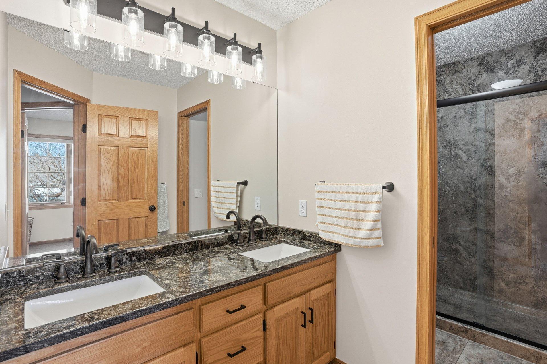 2nd bathroom upper level