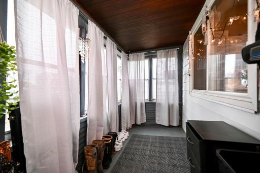 2 Front Porch Entrance.jpg