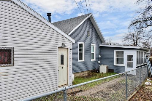 18 Back Exterior.jpg