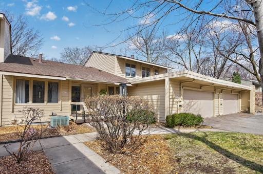 10223 Scarborough Road, Bloomington, MN 55437