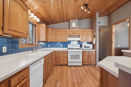 9699 123rd Avenue SE, Lake Lillian, MN 56253