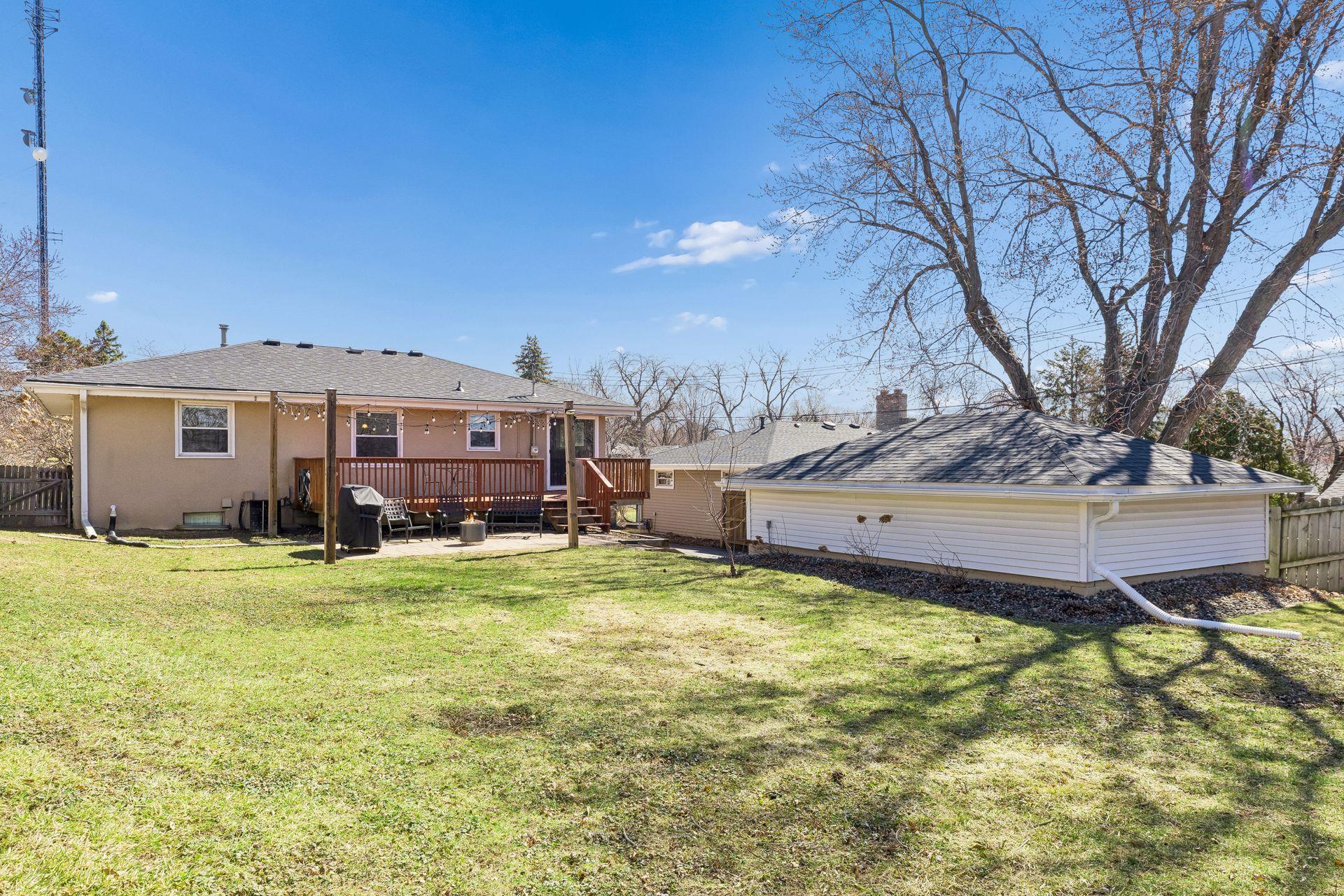 Another view of the yard.