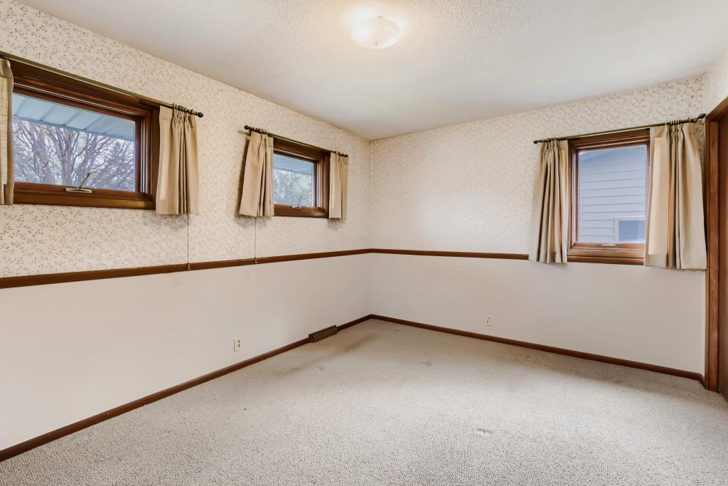 Bedroom 1 empty