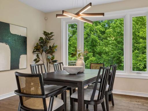 8803 Cove Pointe Road, Eden Prairie, MN 55347