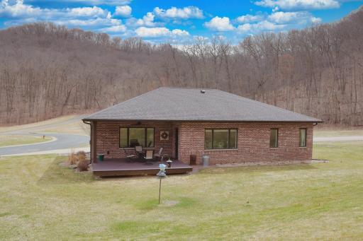 2760 Oakhurst Drive, Lake City, MN 55041
