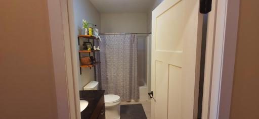 2760 Oakhurst Drive, Lake City, MN 55041