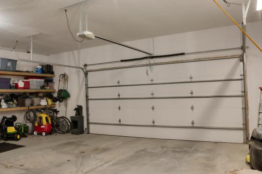 2760 Oakhurst Drive, Lake City, MN 55041