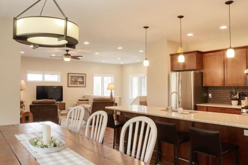 2760 Oakhurst Drive, Lake City, MN 55041