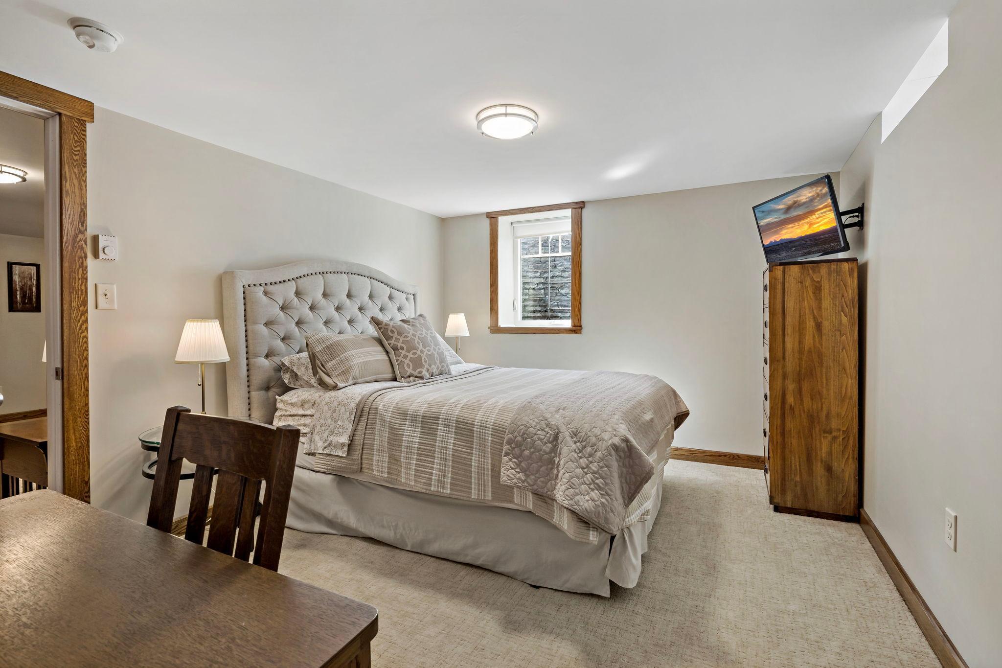 Bedroom 4 (Lower Level)