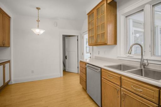 1900 Goodrich Avenue, Saint Paul, MN 55105