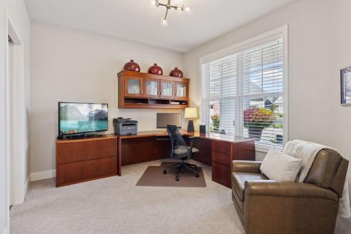 6165 Garland Lane N, Minneapolis, MN 55446