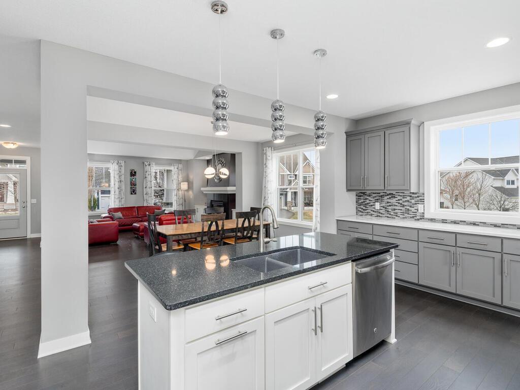 Open kitchen overlooking dining and living areas, ideal for everyday flow.