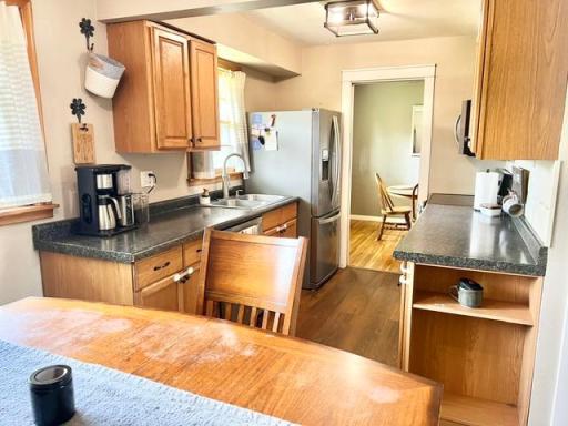 Kitchen dining into formal dining or 3rd bedroom