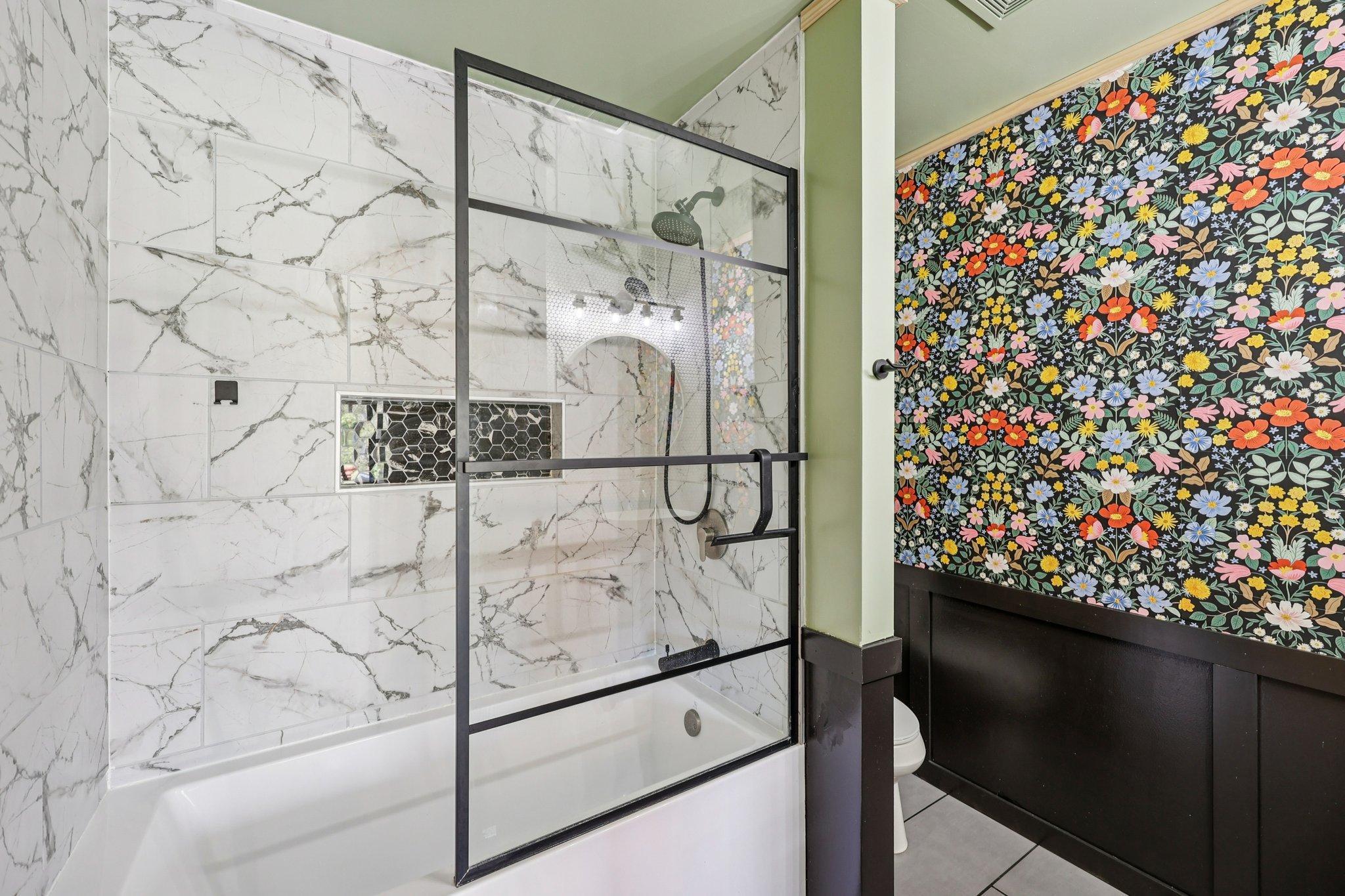 43-web-or-mls-113th St NW-S0910-043.jpg