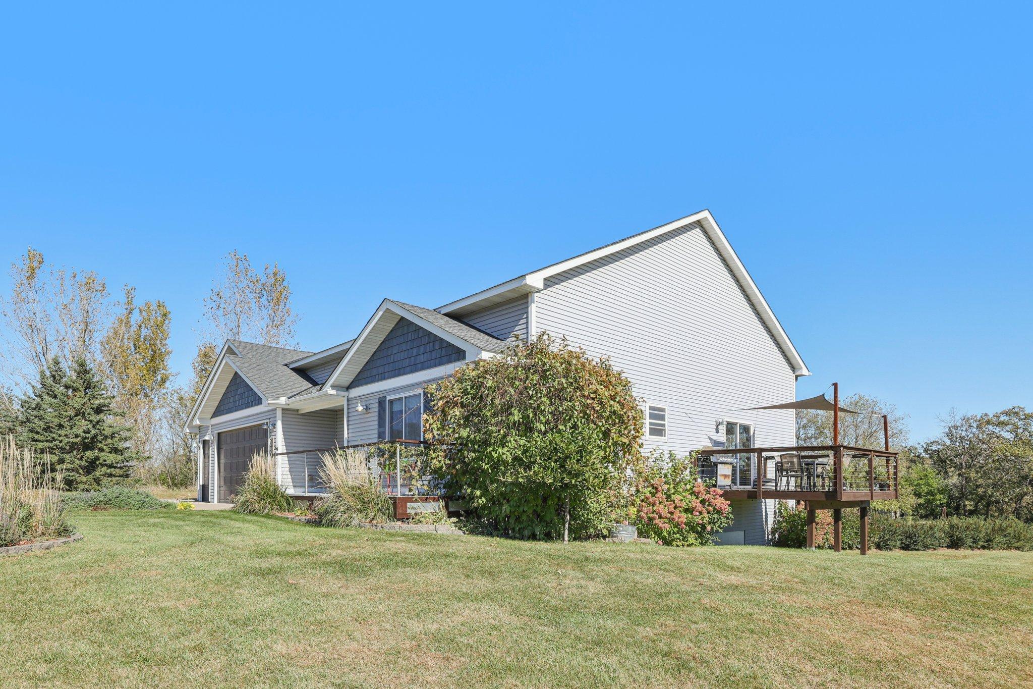 4-web-or-mls-113th St NW-S0910-004.jpg