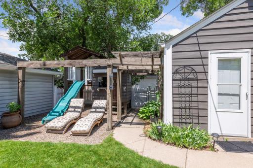 322 Busch Terrace, Minneapolis, MN 55419