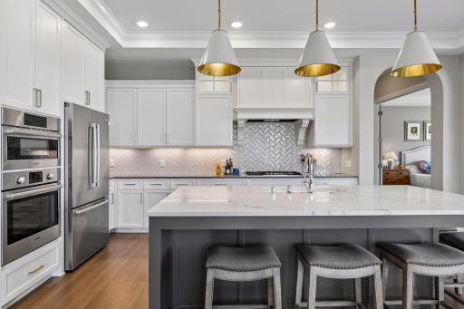 3244 Timberhill Court, Minnetonka, MN 55345