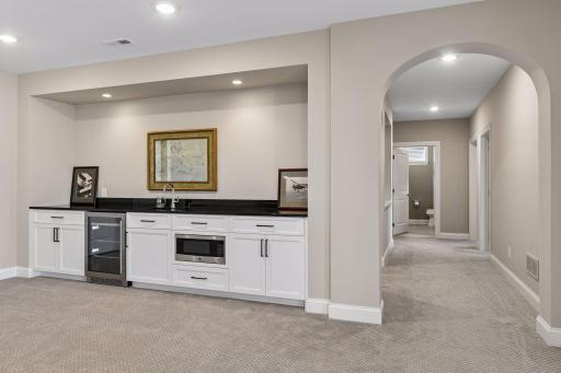 3244 Timberhill Court, Minnetonka, MN 55345