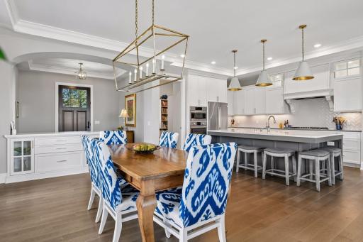 3244 Timberhill Court, Minnetonka, MN 55345