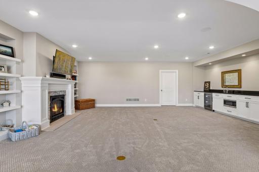 3244 Timberhill Court, Minnetonka, MN 55345