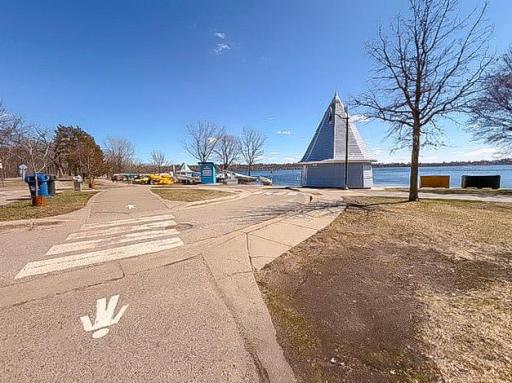 4418 W Lake Harriet Parkway, 303, Minneapolis, MN 55410