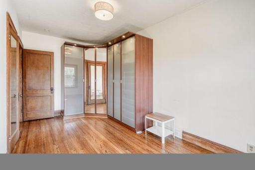 4418 W Lake Harriet Parkway, 303, Minneapolis, MN 55410